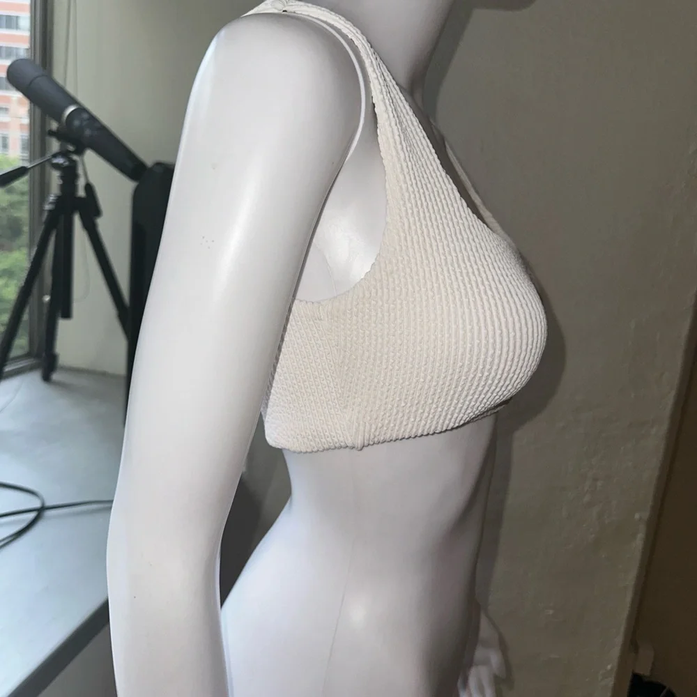 White Ribbed Crop Top - Picture 4 of 9